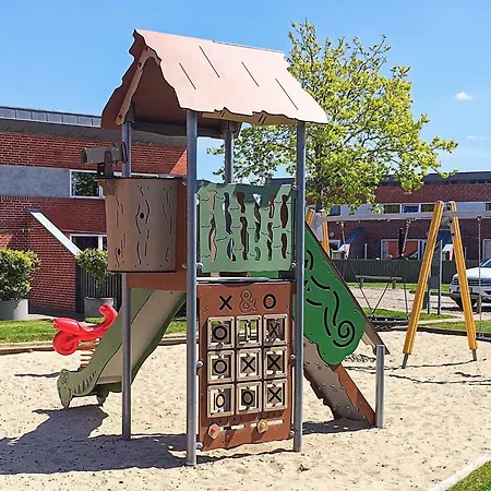 Feriehus Lxviii *